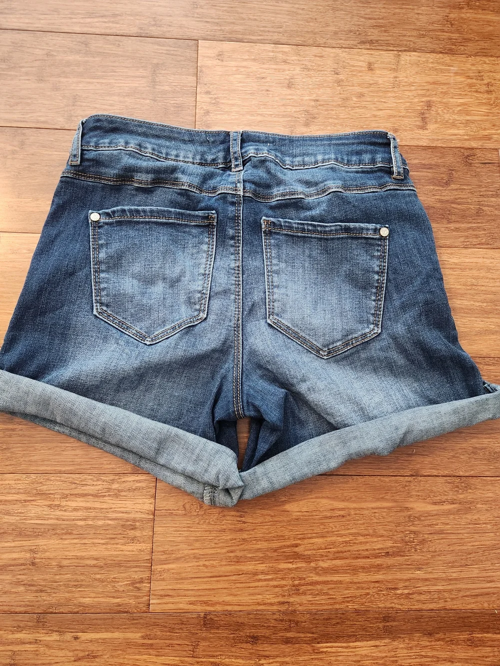 C Est. 1946 good washed
